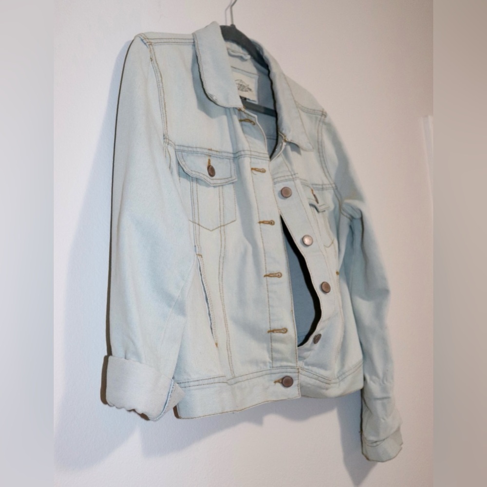 Independent Women's Blue and Silver Jacket - Picture 6 of 7